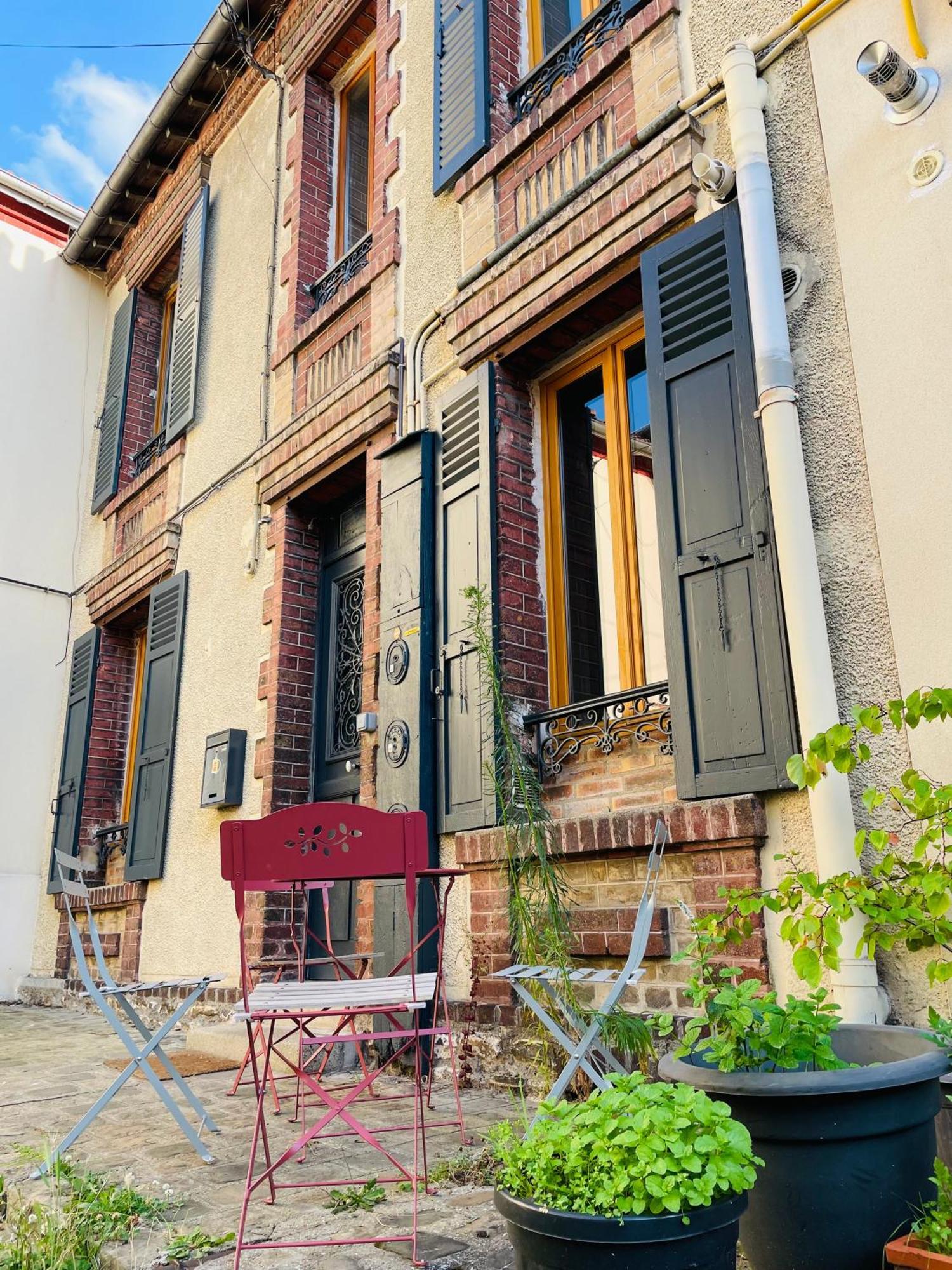 Maison De Ville - Paris En 15 Mn ! - 4 Pers- 1 Bebe - Vintage & Music ! Groslay Exterior foto